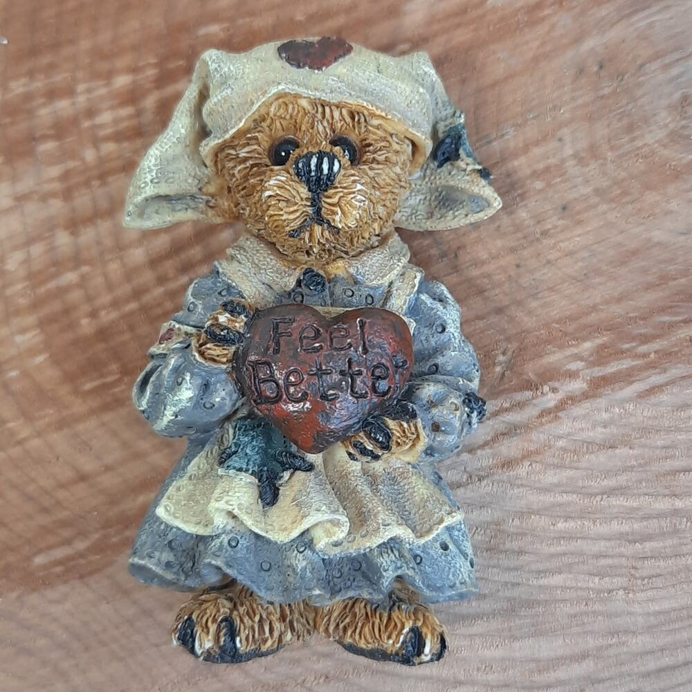 Vintage BearWear Boyds Bears Pin‎ Brooch Nurse Bear "Feel Better"